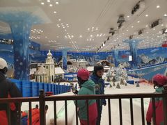 -长沙湘江冰雪世界