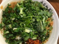-碟滋味牛肉串串香火锅(田盛街店)
