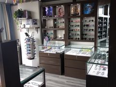 -视野联行眼镜蔡司·依视路官方授权店(顺城店)