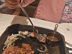 -牛扒先生·雪花牛扒西餐厅(东平店)