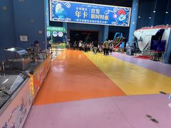 -蓝精灵乐园·世茂精灵之城主题乐园