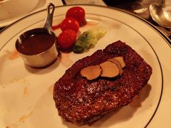 -食间牛排(重庆路万达店)