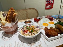 -Dough&Joe团憩(瑞虹天地月亮湾店)