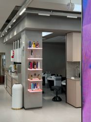 -Z.X HAIR SALON张新美业