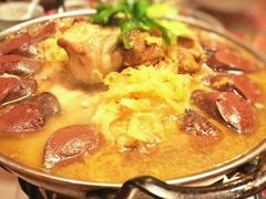 -闯关东东北农家菜(崂山石老人店)