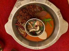 -山城年华老火锅(玉林店)