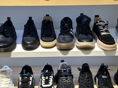 -hotwind热风(中贸广场店)