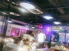 -马路牙子烧烤音乐酒馆(望京店)
