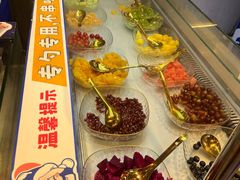 -溪边姑娘·拉丝酸奶水果捞(春熙路店)