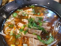 冒午餐肉-怂嘴冷锅串串&乐山烧烤(中赢康康谷店)