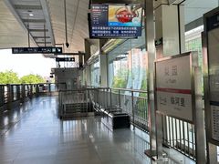-梨园(地铁站)