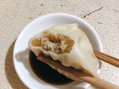特色鲜肉小笼汤包-笑云开汤包店(网巾市店)