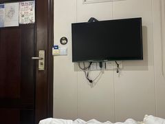 -恒吉宾馆(上海北外滩东宝兴路地铁站店)