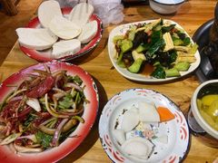凉拌芹菜腐竹-石记老北京炙子烤肉(松园店)