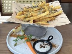 美式經典辣薯條-Mark&Mars Restaurant