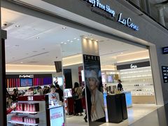 -关西国际机场直营免税店