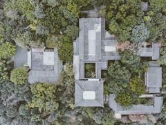 -峨眉山报国寺