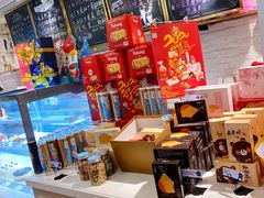 零售区-TOUCH泰奇(金桥长岛路店)