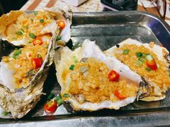 碳烤生蚝-沪上名羊天下•烤羊腿•东北烧烤•小龙虾(浦东直营总店)