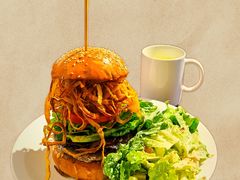 蓝波芝士牛肉堡-KATCHUP