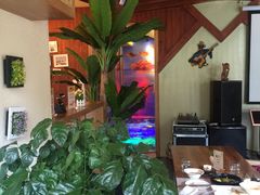 -月亮眼花园餐厅书吧酒吧