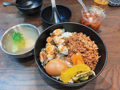 蚵仔卤肉双拼饭-台南擔仔面·卤肉饭(老虹井路店)