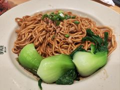 -李先生牛肉面大王(成都东站西广场店)