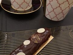 -Salon de The de Joel Robuchon(外滩18号店)