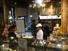 -昆明冠生园·蛋糕·面包(南强街店)