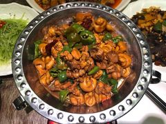 -巴特餐饮6加1音乐餐吧·新疆菜