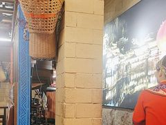 -吃饭皇帝大(长宁龙之梦店)