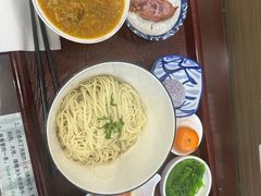 -百年老字号·观振兴蟹黄面·三虾面·苏式面(观前街富仁坊巷店)