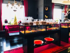 -Salon de The de Joel Robuchon(外滩18号店)