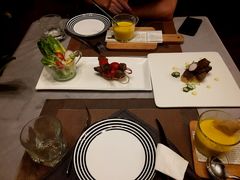 -礼途酒店·餐吧