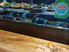 -亮亮面馆(经六路店)