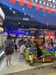 点击看大图 -Lucky Star幸运星&一同潮玩(友阿国际广场店)