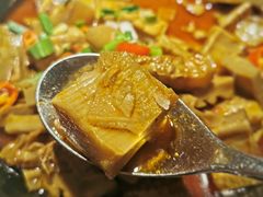 千岛湖笋干煲-姜君·千岛湖鱼头馆(浦东大道店)