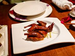 烤乳鸽-王府井文华东方酒店-紫膳餐厅