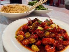 -肥肥虾庄·金牌油焖大虾(首义路店)