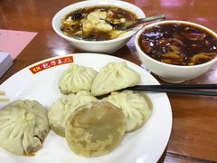 -陈寔包子王·卤煮小肠·京味小吃(龙潭店)