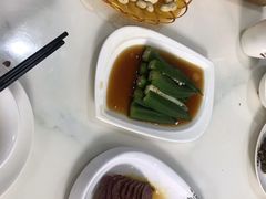 -七的湖·晚芳亭·阳澄湖农家菜·大闸蟹(莲花岛店)
