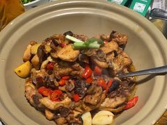 -绿草地·湘菜(悦方ID mall店)