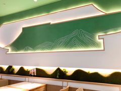 景观位-百春原湖南牛肉粉(百联世纪店)