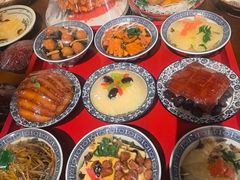 -蓝田九大碗民俗食府(蓝田店)