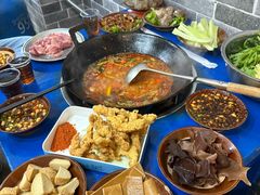 -黔老锅地摊火锅(盐务街店)