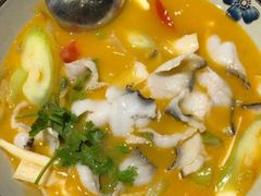 酸汤黑鱼片-昆山金鹰尚美酒店·金鹰贵宾楼