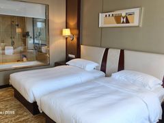 -抚顺中伟假日国际酒店