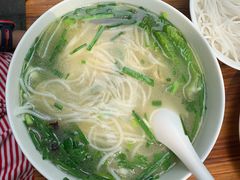 -德致祥云南过桥米线(云天小苑店)