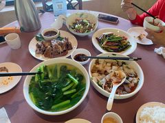 -湖泉水云间餐厅·弥勒地道菜(B座店)