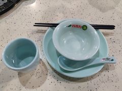 -巧克力渔家.小船海鲜胶东菜(万平口店)